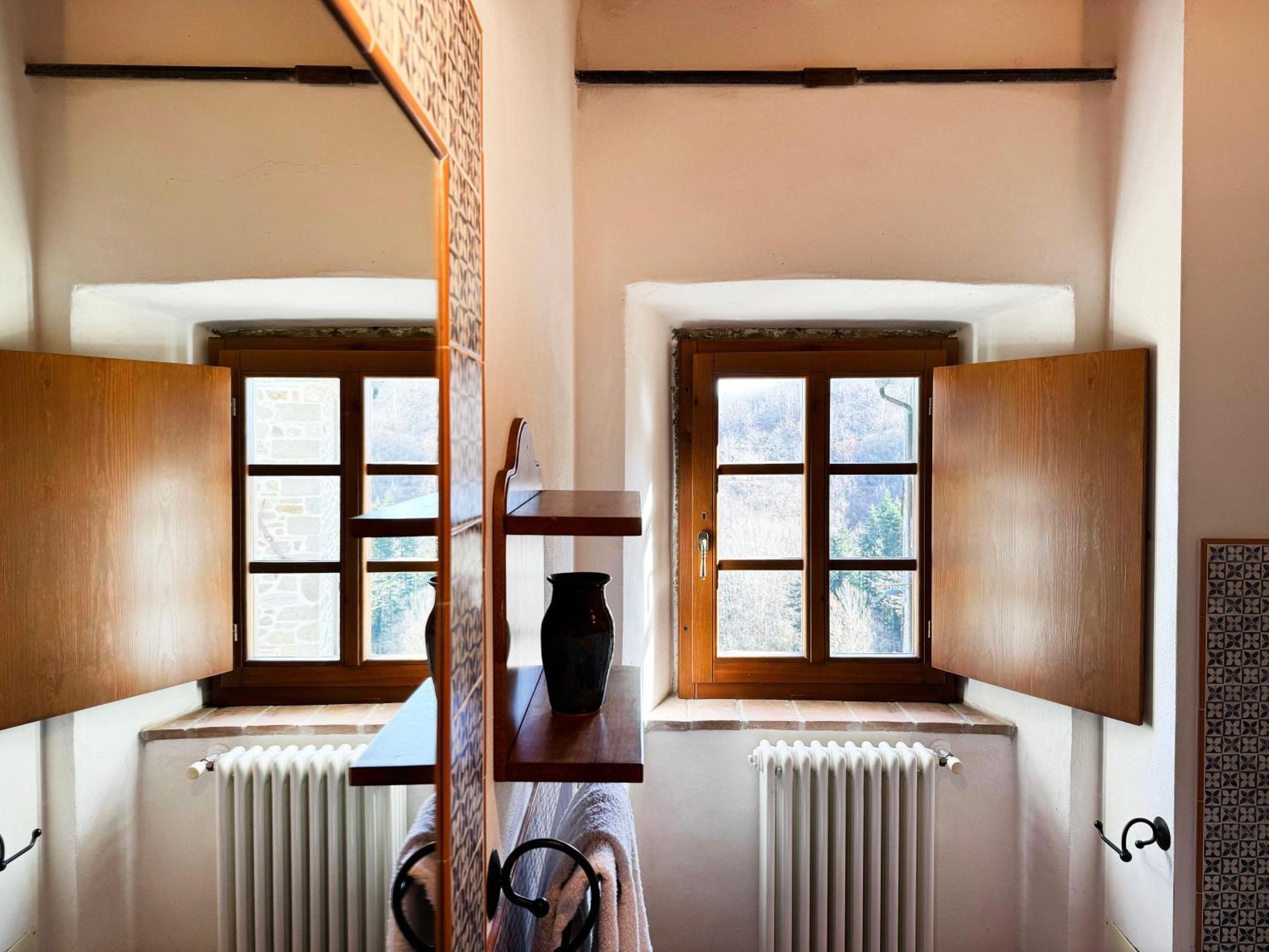 Caprese Michelangelo Bio Agriturismo Il Vigno מראה חיצוני תמונה