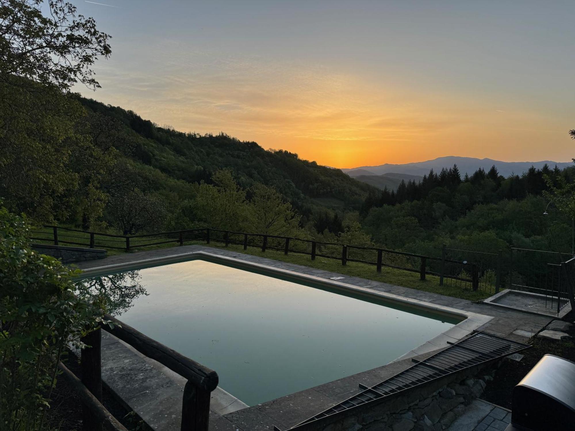Caprese Michelangelo Bio Agriturismo Il Vigno מראה חיצוני תמונה